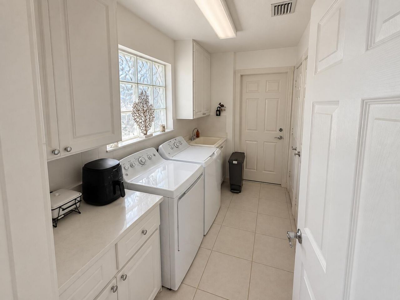 10853 SW Elsinore Drive, Port Saint Lucie, FL 34987 Photo