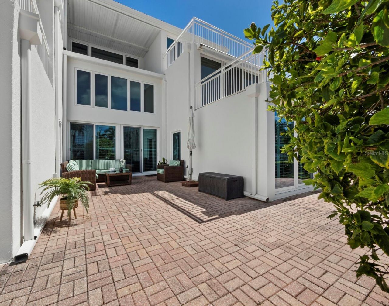 5055 Gulf Of Mexico Drive, Unit 115, Longboat Key, FL 34228 Photo