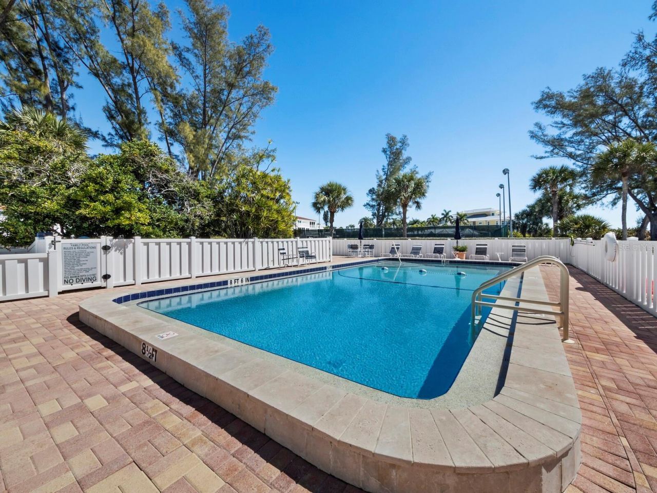 5055 Gulf Of Mexico Drive, Unit 115, Longboat Key, FL 34228 Photo