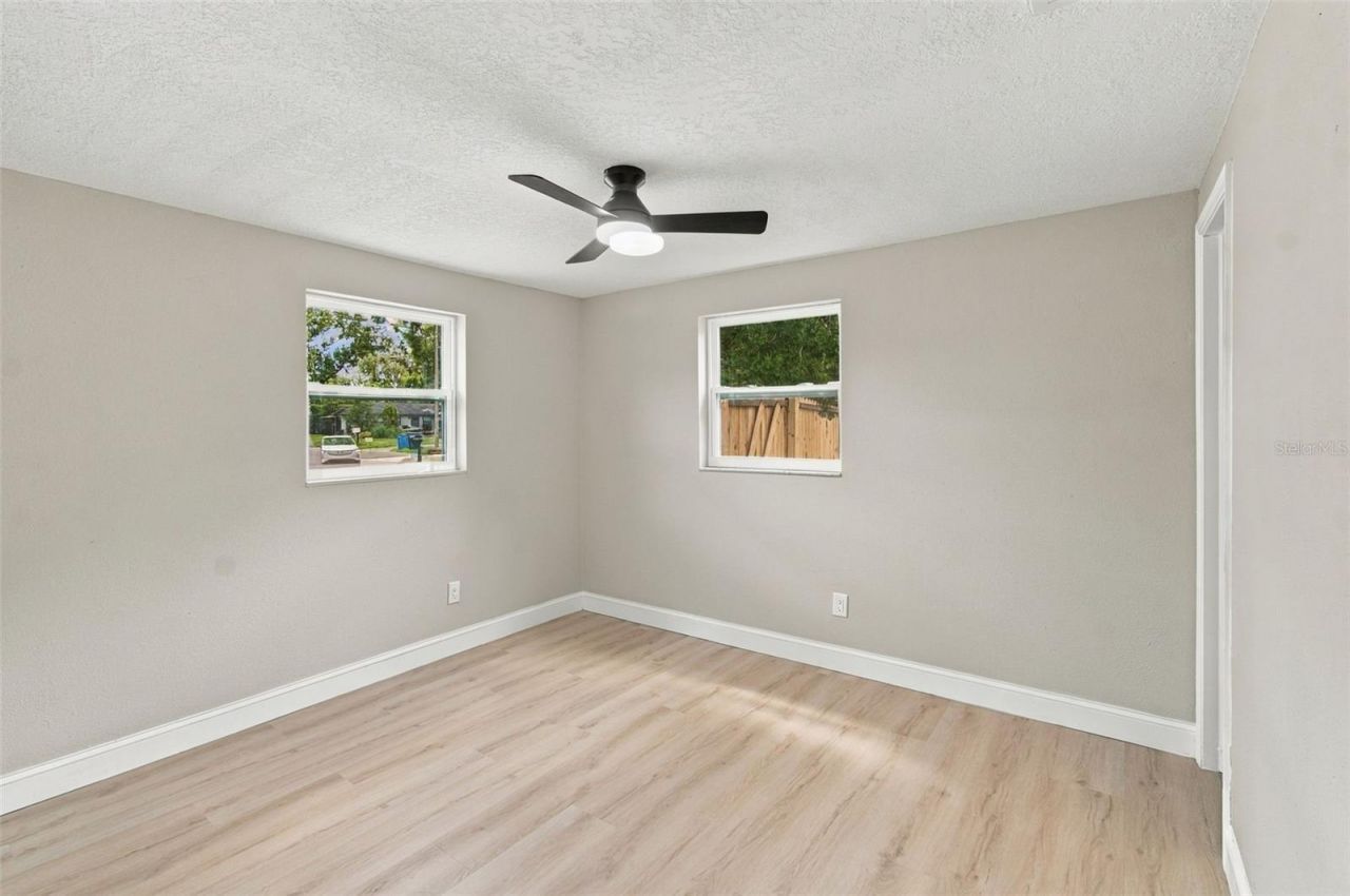 802 Walnut Drive, Seffner, FL 33584 Photo
