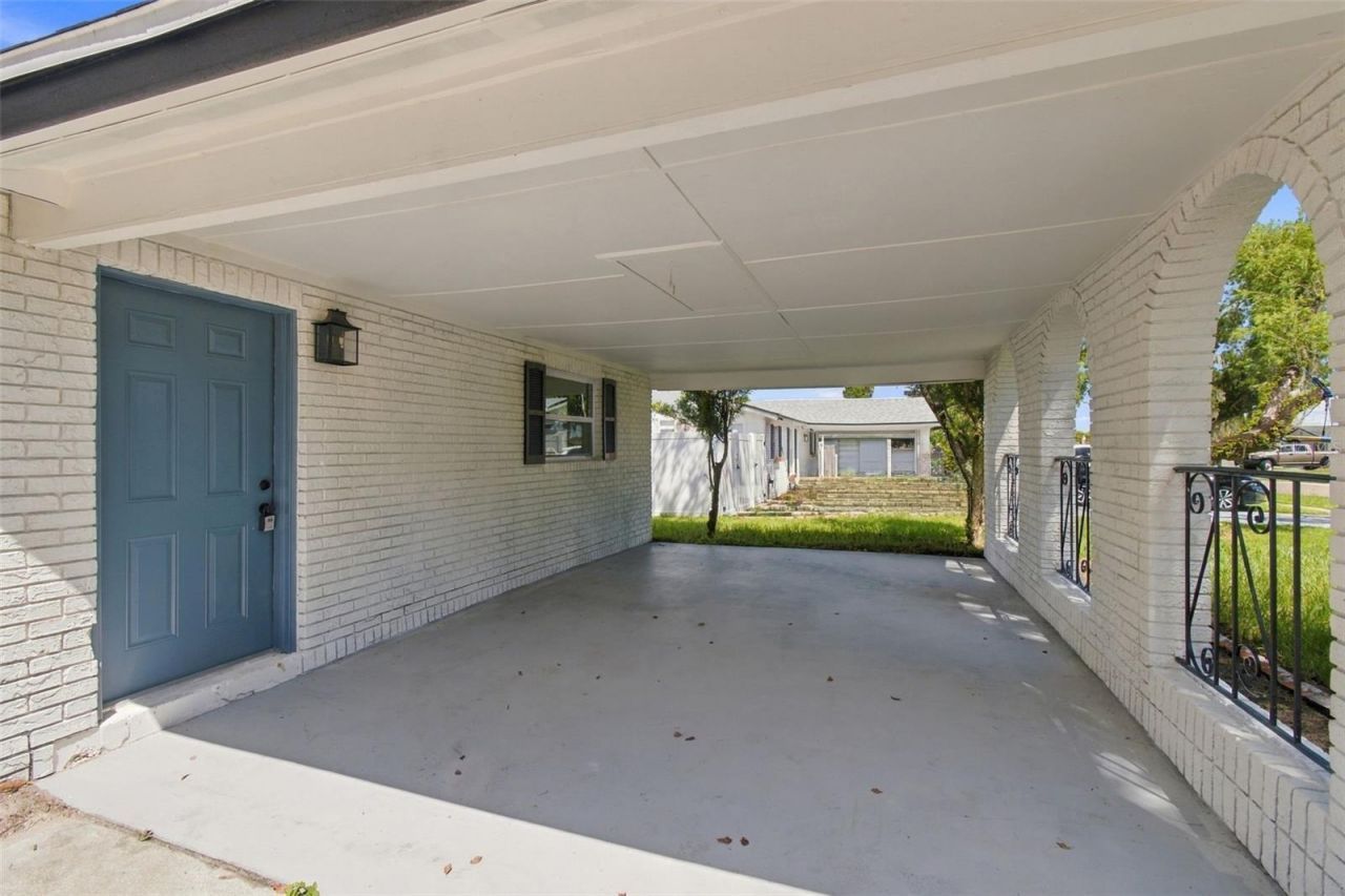 802 Walnut Drive, Seffner, FL 33584 Photo
