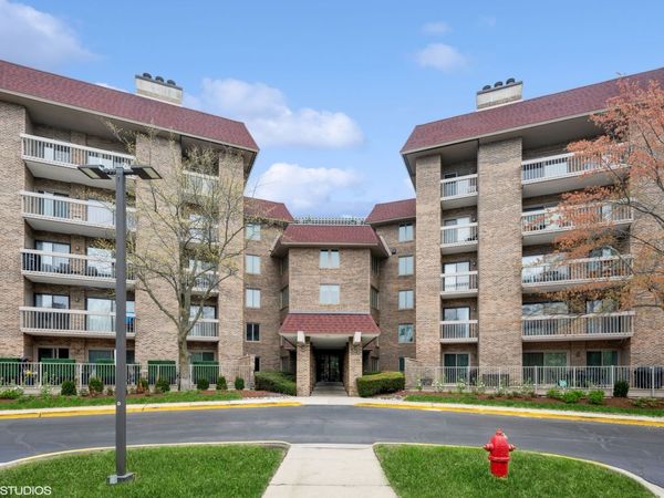 1250 Rudolph Road , Unit 2B, Northbrook, IL 60062
