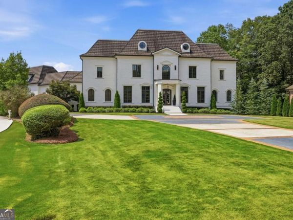 6520 Pembroke Place, Cumming, GA 30040