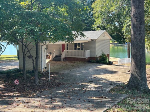 2214 Holly Lane, Shelby, NC 28150