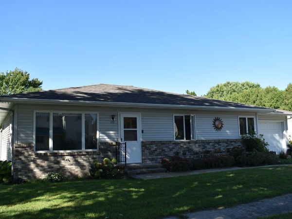 1121 Chase Street, Osage, IA 50461