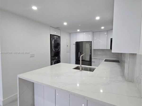 15434 SW 85th Ln, Unit 154, Miami, FL 33193