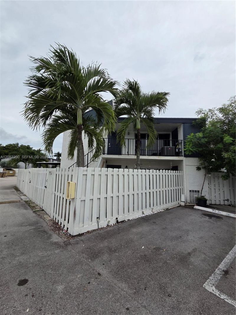 15434 SW 85th Ln, Unit 154, Miami, FL 33193 Photo