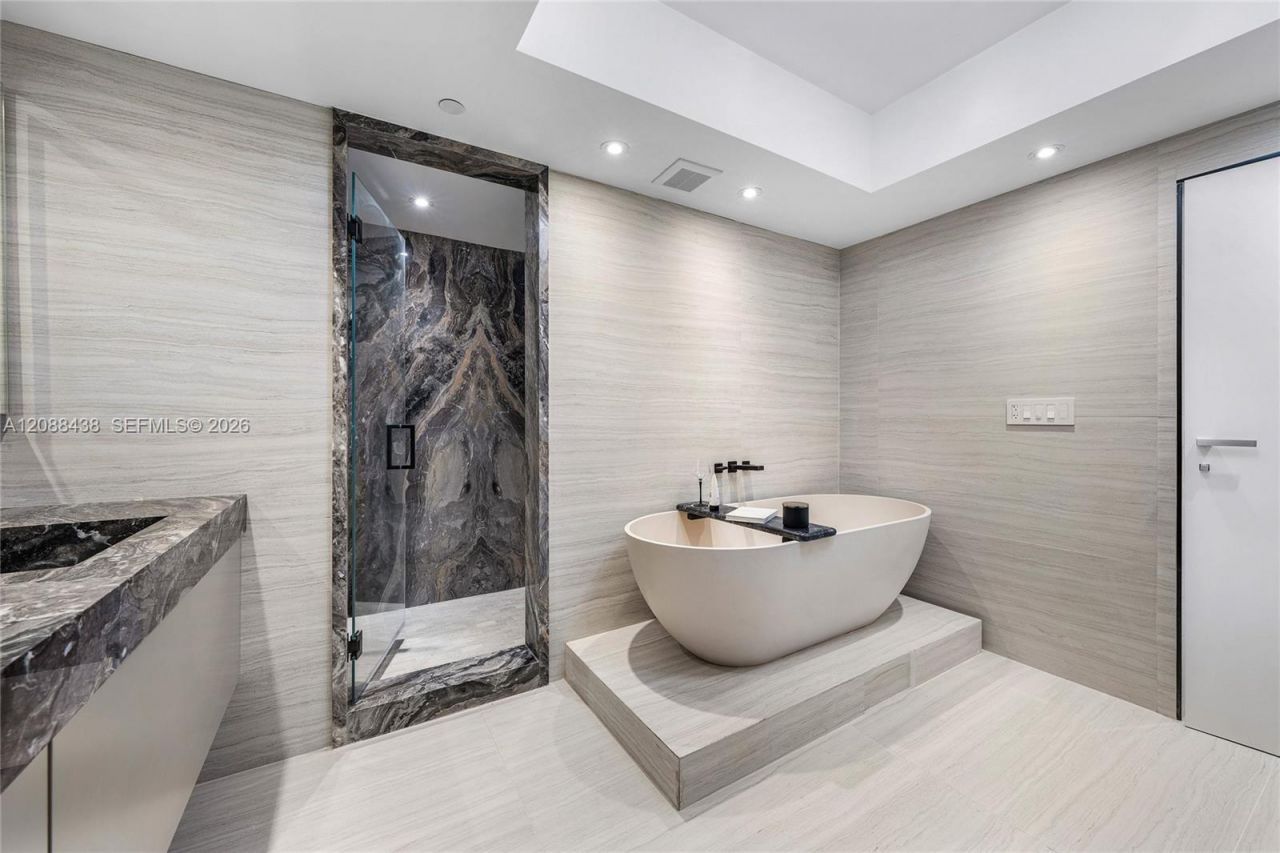 3301 NE 183rd St, Unit 3009, Aventura, FL 33160 Photo