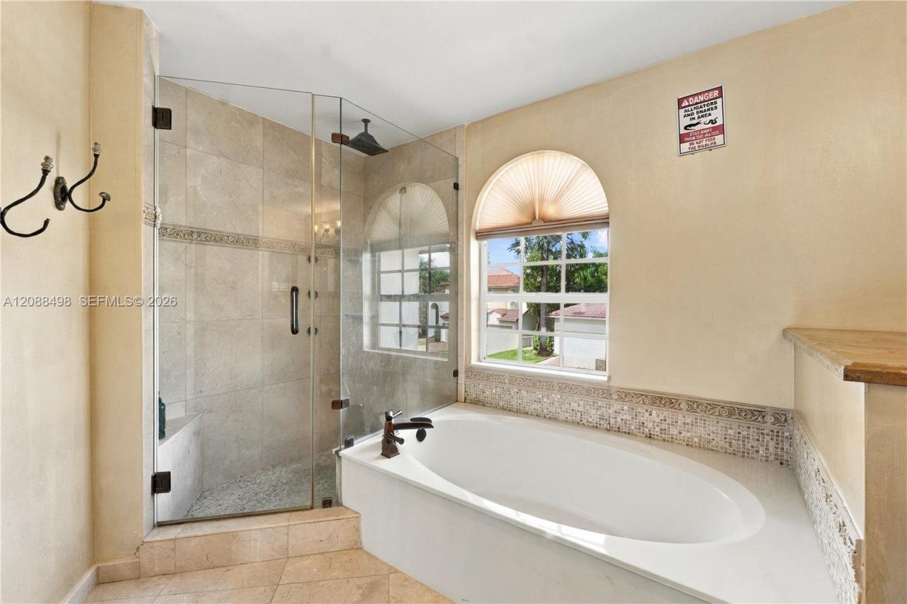 1423 SW 158th Ave, Pembroke Pines, FL 33027 Photo