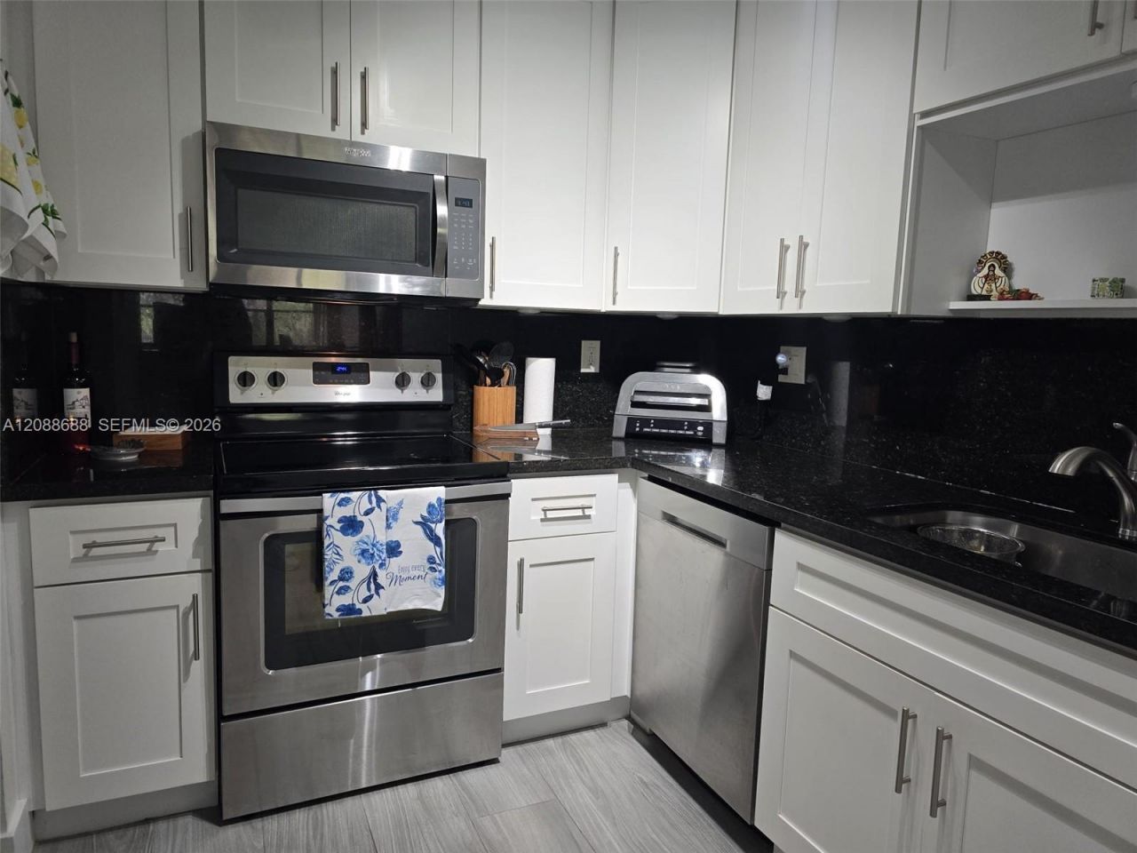 303 Racquet Club Rd, Unit 311, Weston, FL 33326 Photo