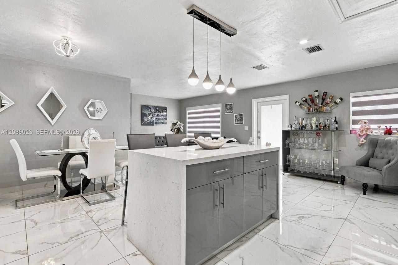 20505 NW 45th Ave, Miami Gardens, FL 33055 Photo