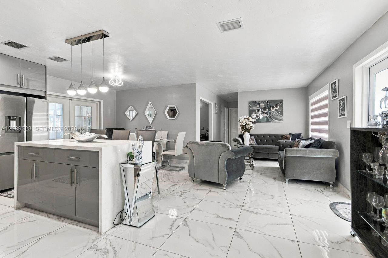 20505 NW 45th Ave, Miami Gardens, FL 33055 Photo