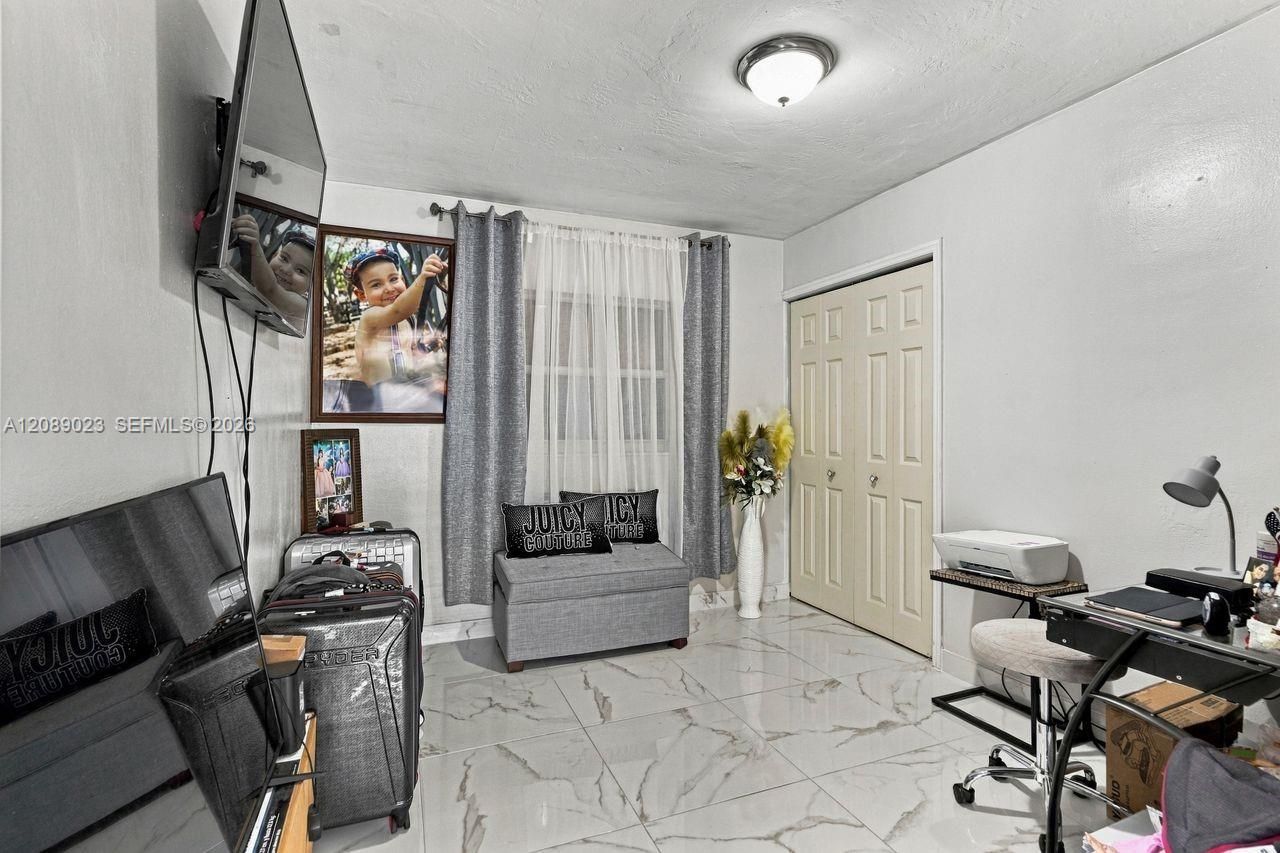 20505 NW 45th Ave, Miami Gardens, FL 33055 Photo