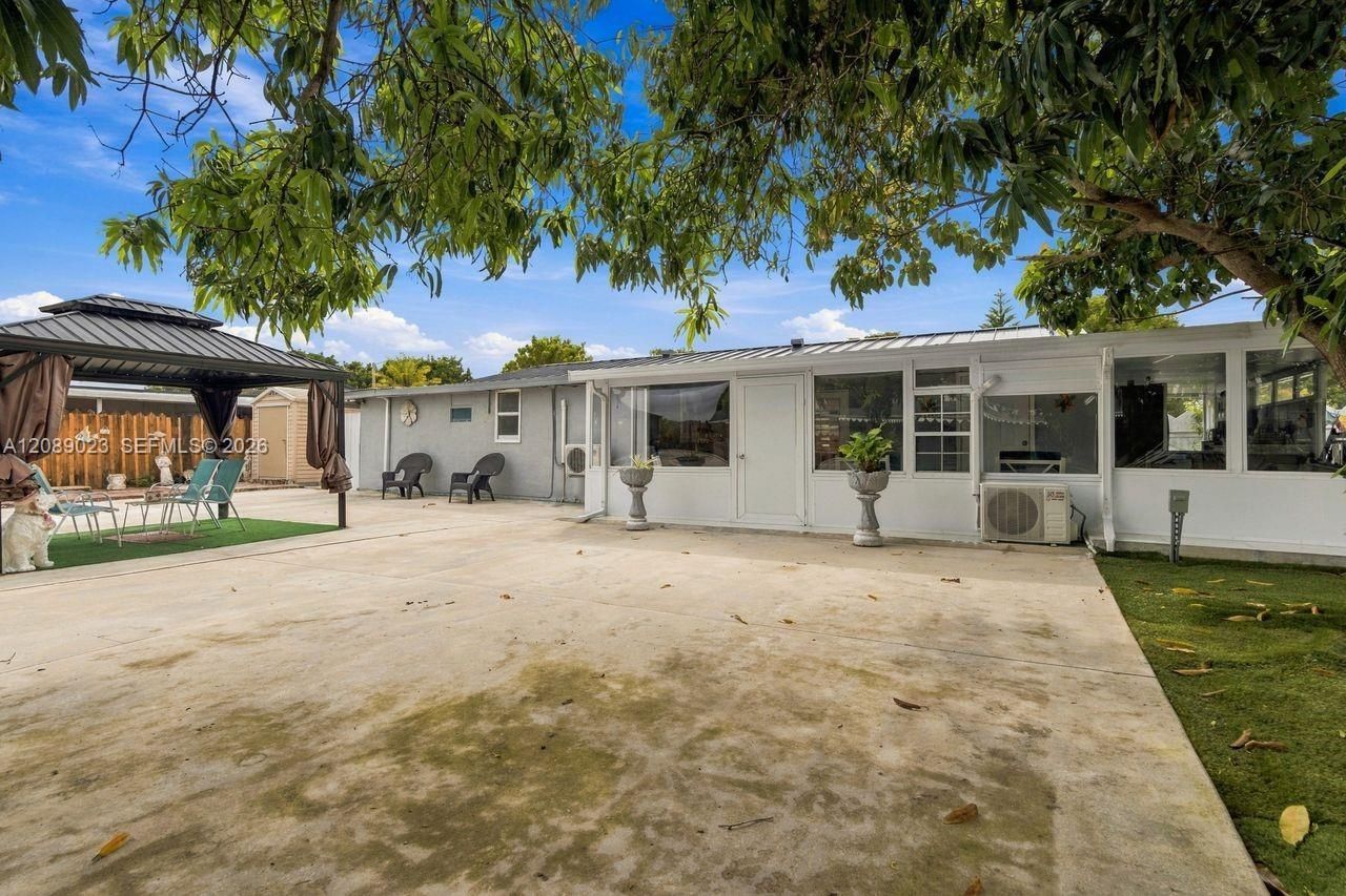 20505 NW 45th Ave, Miami Gardens, FL 33055 Photo
