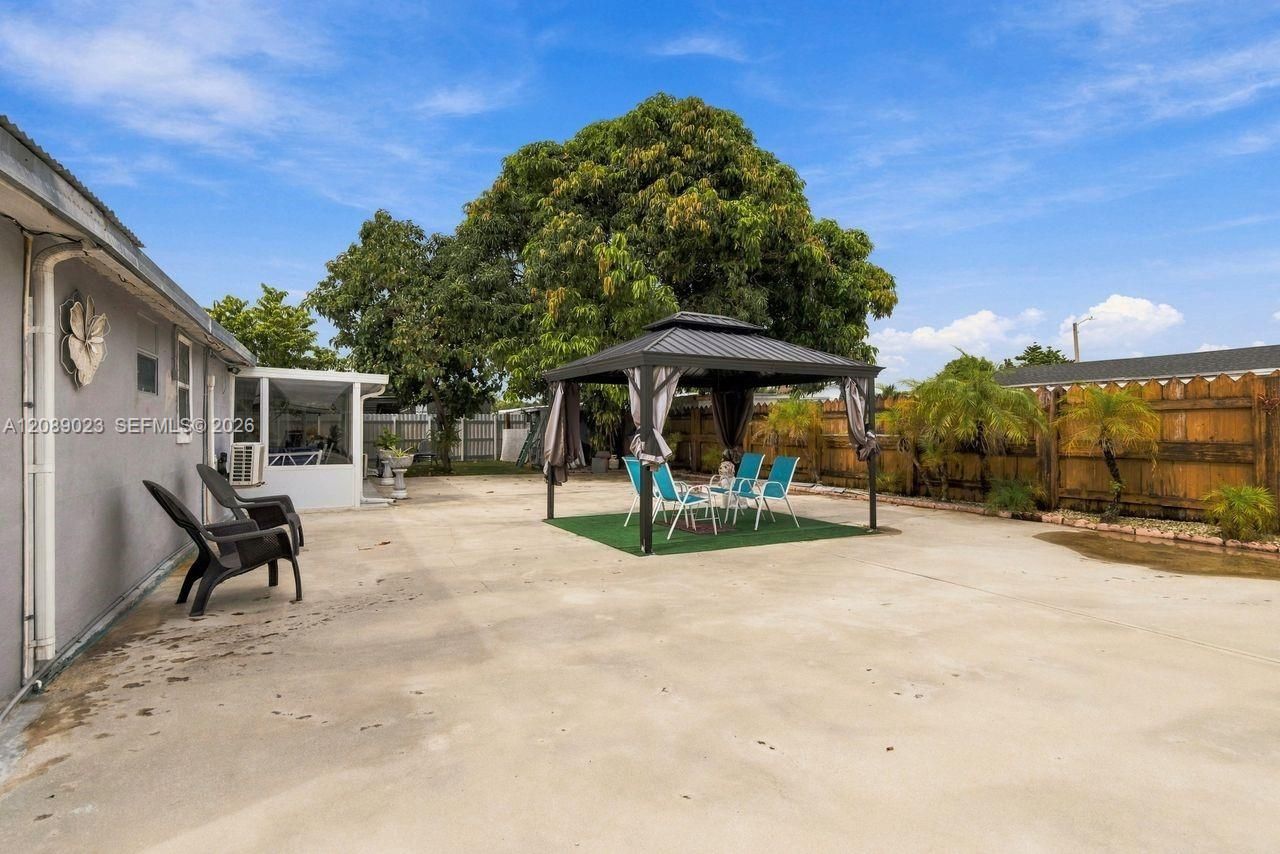 20505 NW 45th Ave, Miami Gardens, FL 33055 Photo