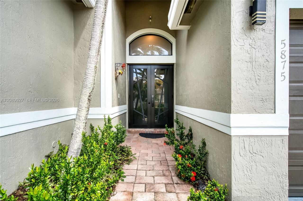 5875 NW 123rd Ave, Coral Springs, FL 33076 Photo
