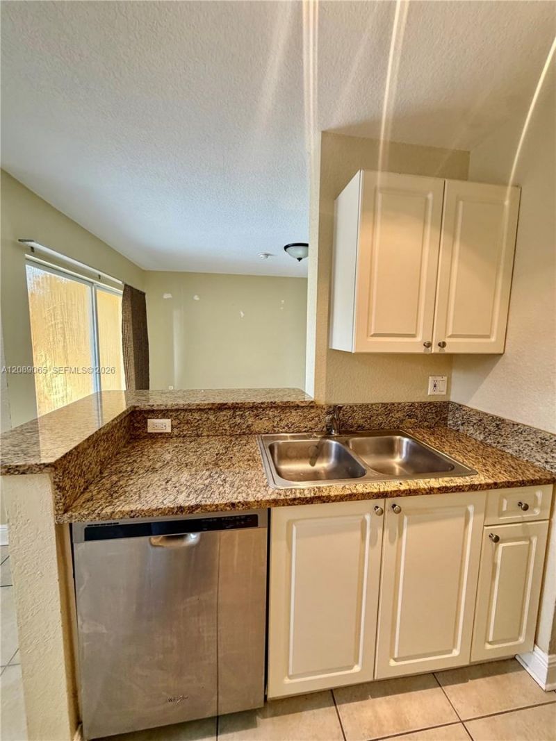 20930 SW 87th Ave, Unit 207, Cutler Bay, FL 33189 Photo
