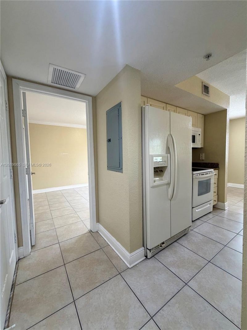 20930 SW 87th Ave, Unit 207, Cutler Bay, FL 33189 Photo