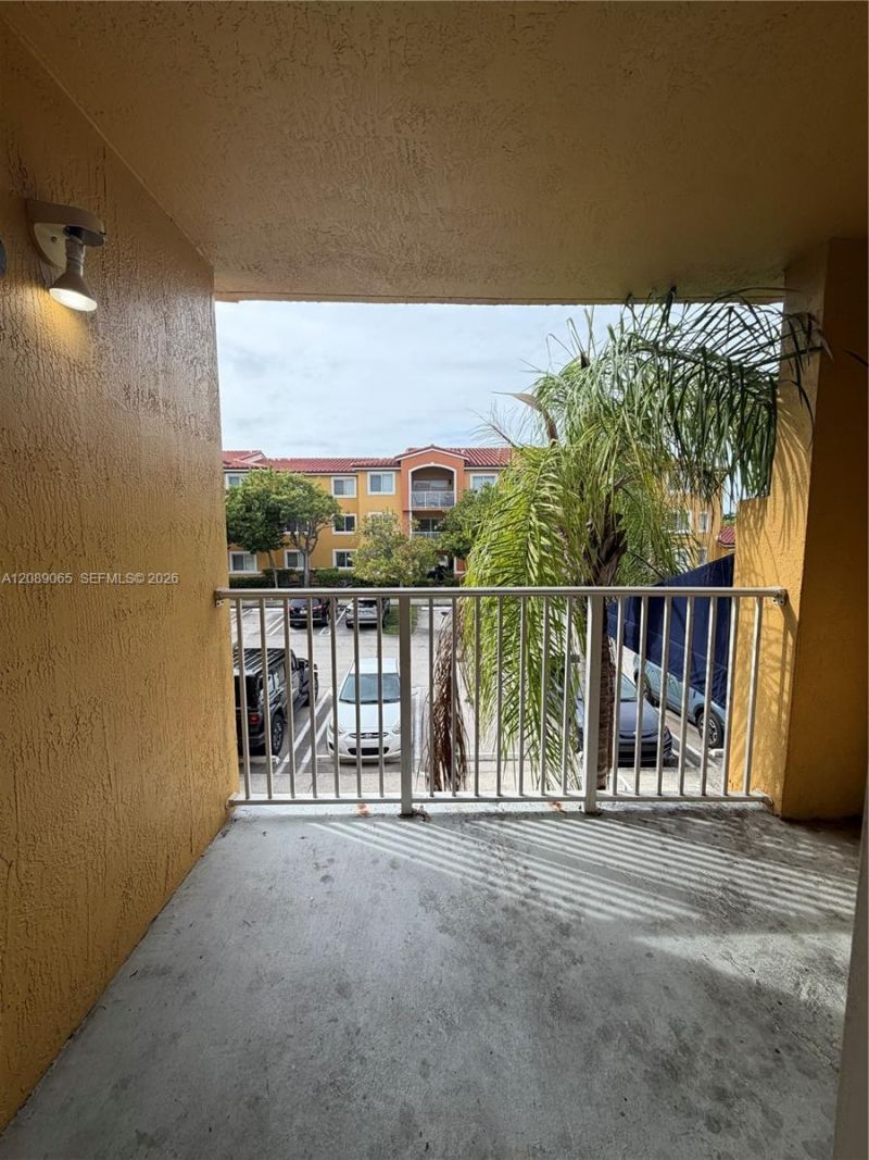 20930 SW 87th Ave, Unit 207, Cutler Bay, FL 33189 Photo