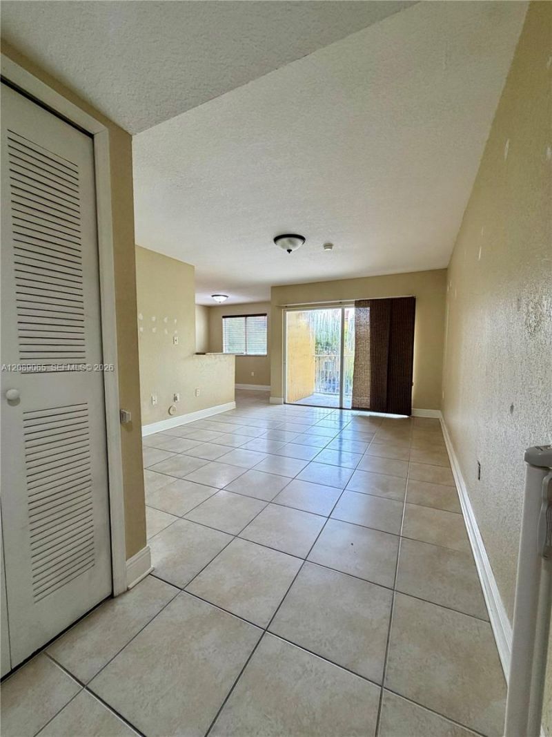 20930 SW 87th Ave, Unit 207, Cutler Bay, FL 33189 Photo