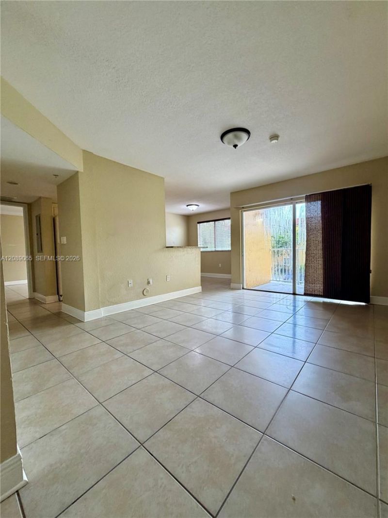 20930 SW 87th Ave, Unit 207, Cutler Bay, FL 33189 Photo