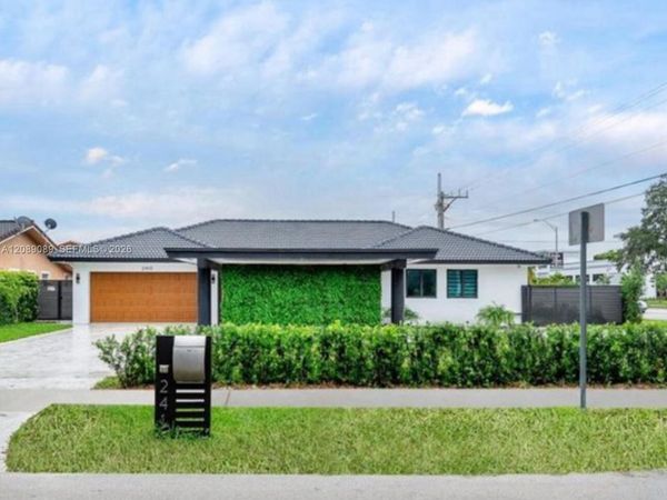 2410 SW 99th Ave , Miami, FL 33165