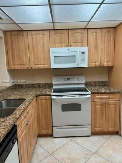 1811 Sabal Palm Dr, Unit 204, Davie, FL 33324 Photo