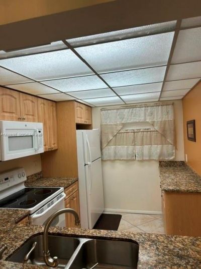 1811 Sabal Palm Dr, Unit 204, Davie, FL 33324 Photo