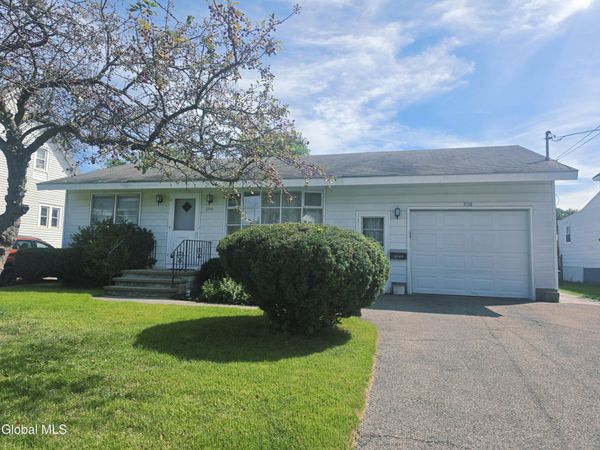 2720 Van Dyke Avenue, Schenectady, NY 12306