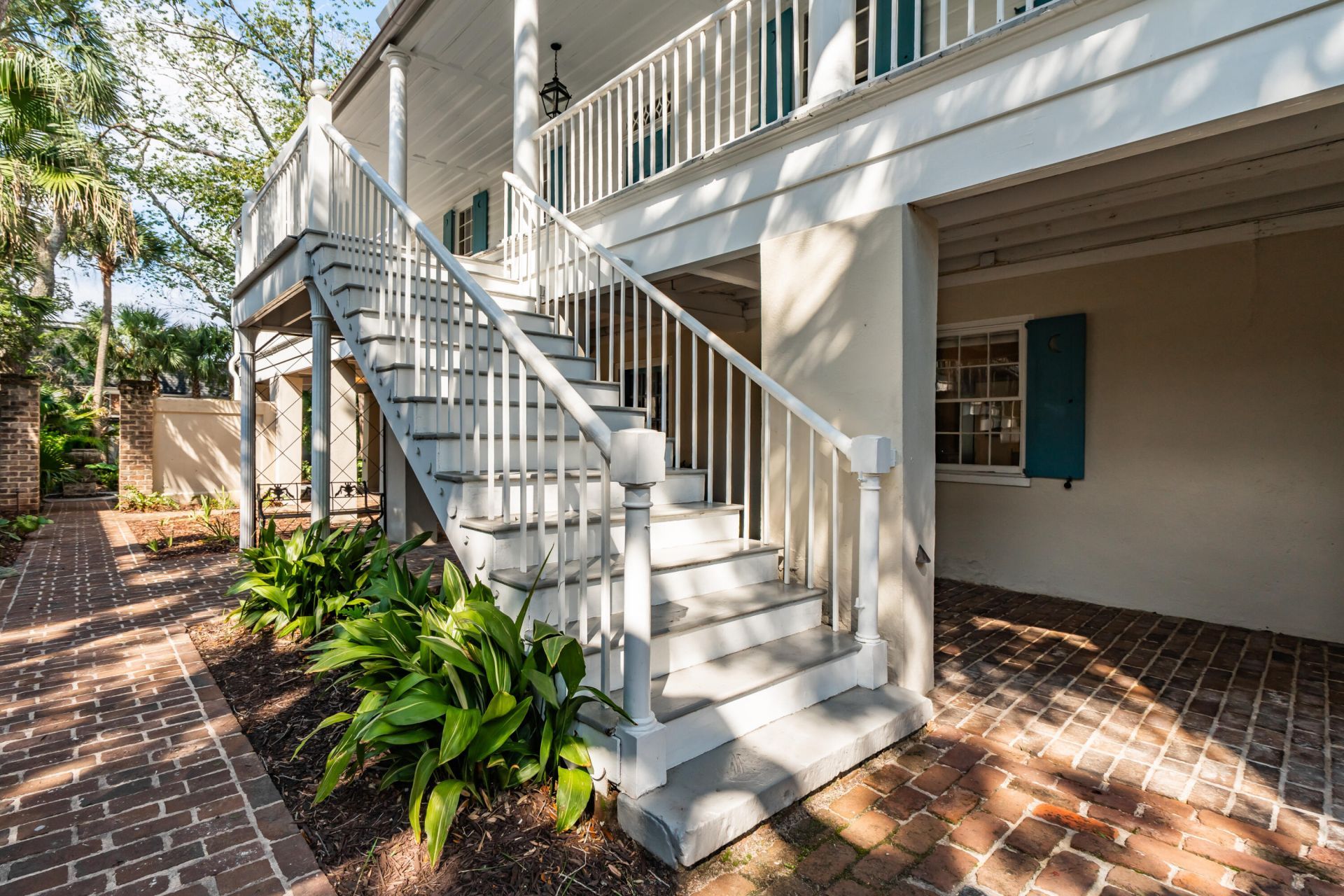 19 Gadsden Street Photo 5