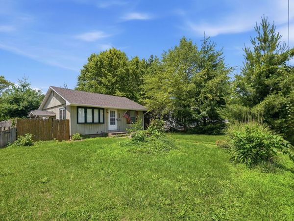 3414 Marquette Street , Davenport, IA 52806