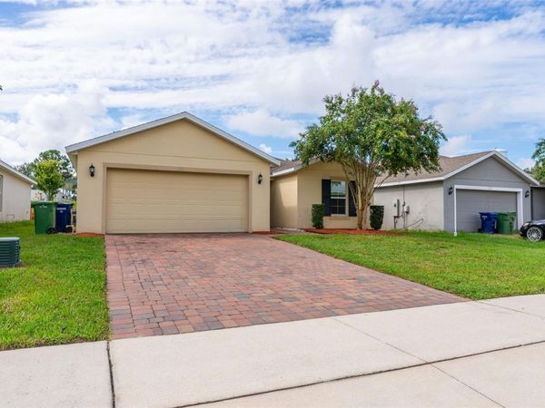 1429 LUCERNE LOOP ROAD NE, WINTER HAVEN, FL 33881