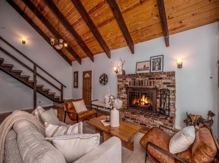 1636 Thunderbird Drive, South Lake Tahoe, CA 96150 Photo