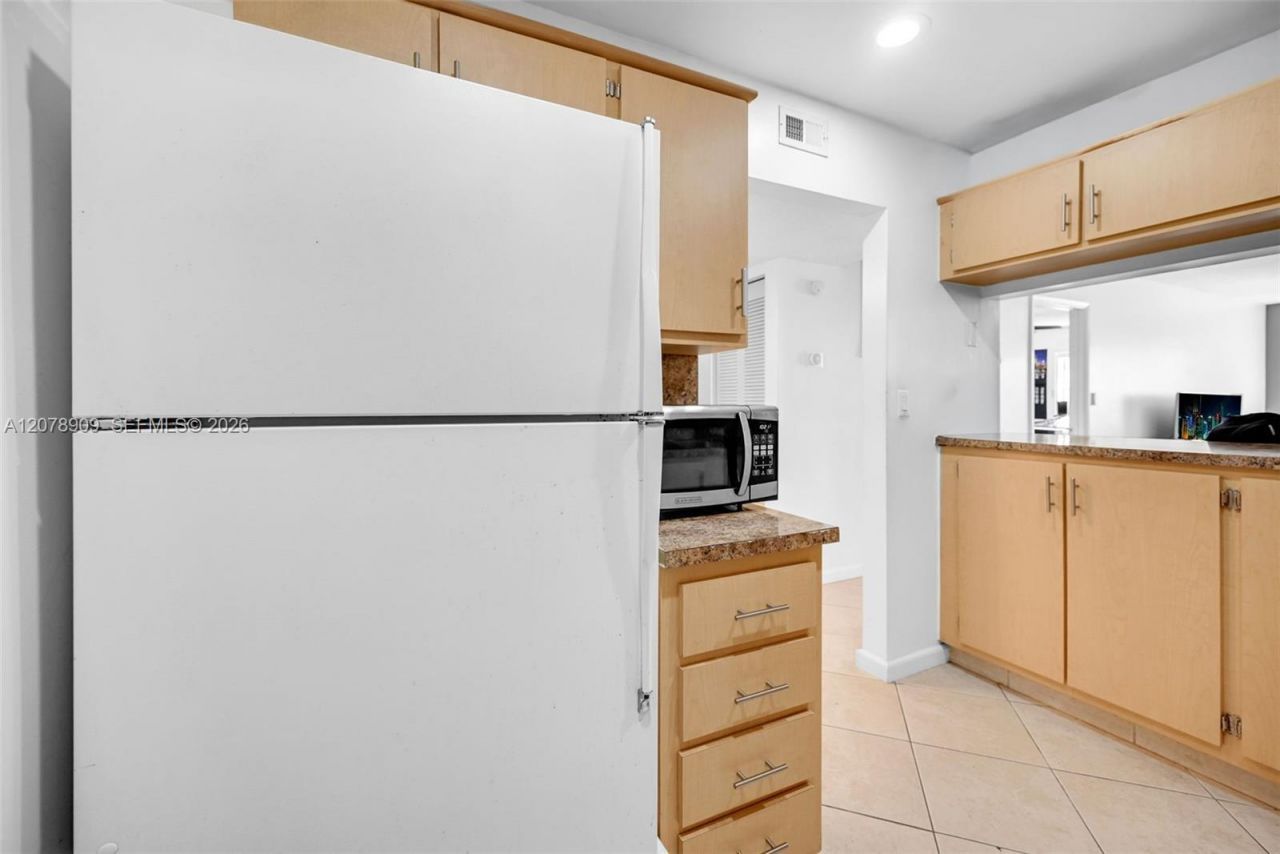 7610 Stirling Rd , Unit 206F, Davie, FL 33024 Photo