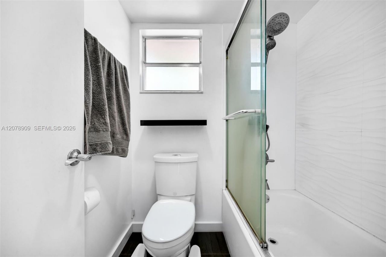 7610 Stirling Rd , Unit 206F, Davie, FL 33024 Photo