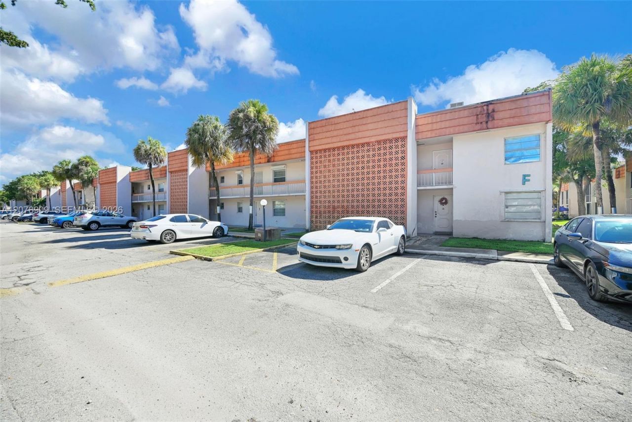 7610 Stirling Rd , Unit 206F, Davie, FL 33024 Photo