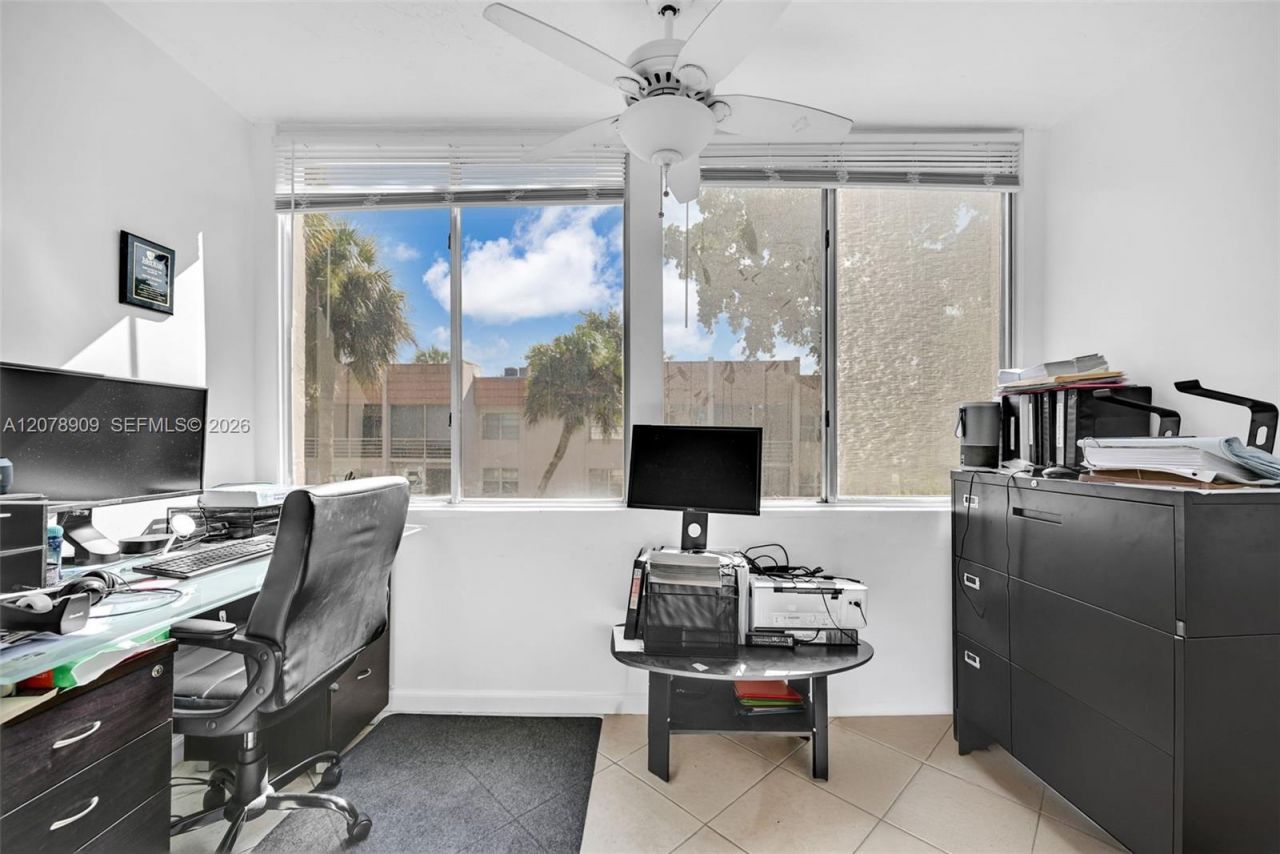 7610 Stirling Rd , Unit 206F, Davie, FL 33024 Photo