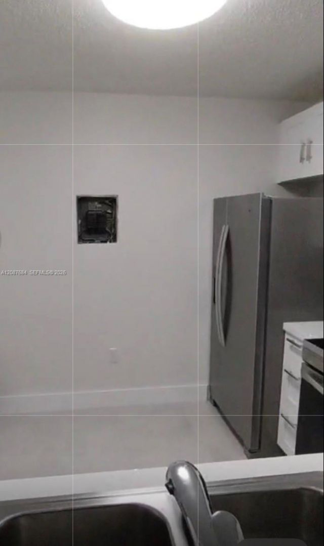 130 S Shore, Unit 2F, Miami Beach, FL 33141 Photo