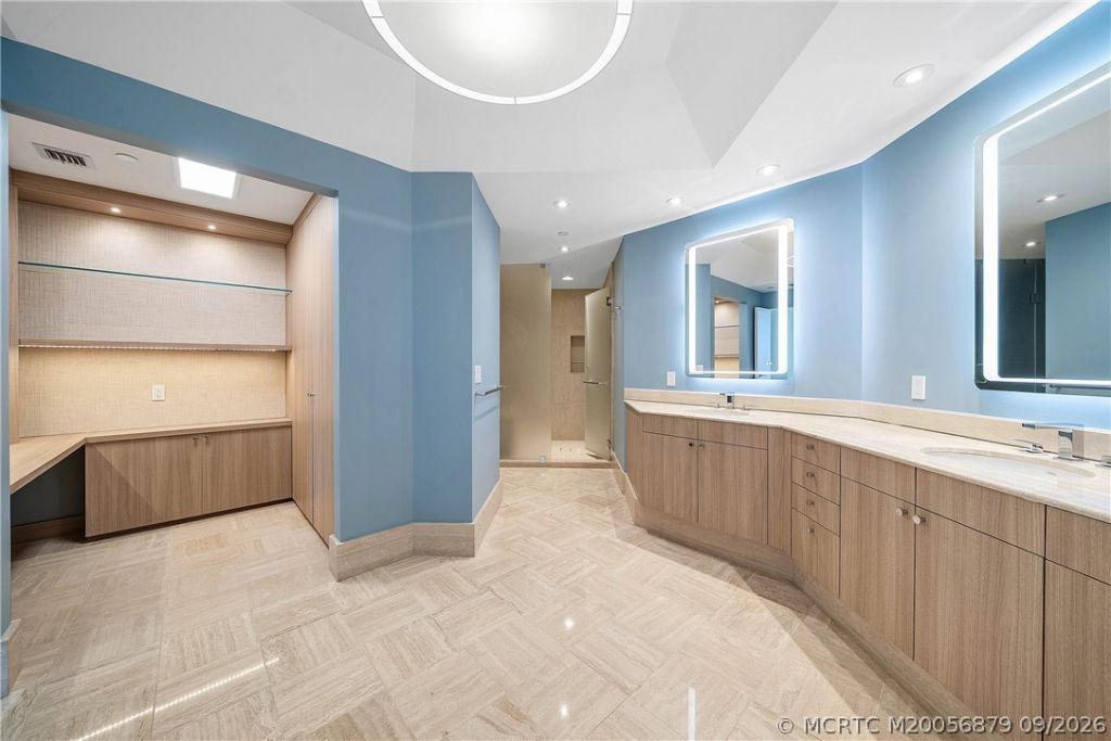 3001 SE Island Point Lane , Unit 12, Stuart, FL 34996 Photo