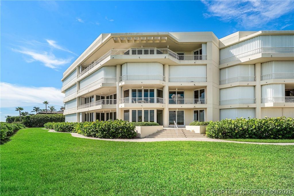 3001 SE Island Point Lane , Unit 12, Stuart, FL 34996 Photo