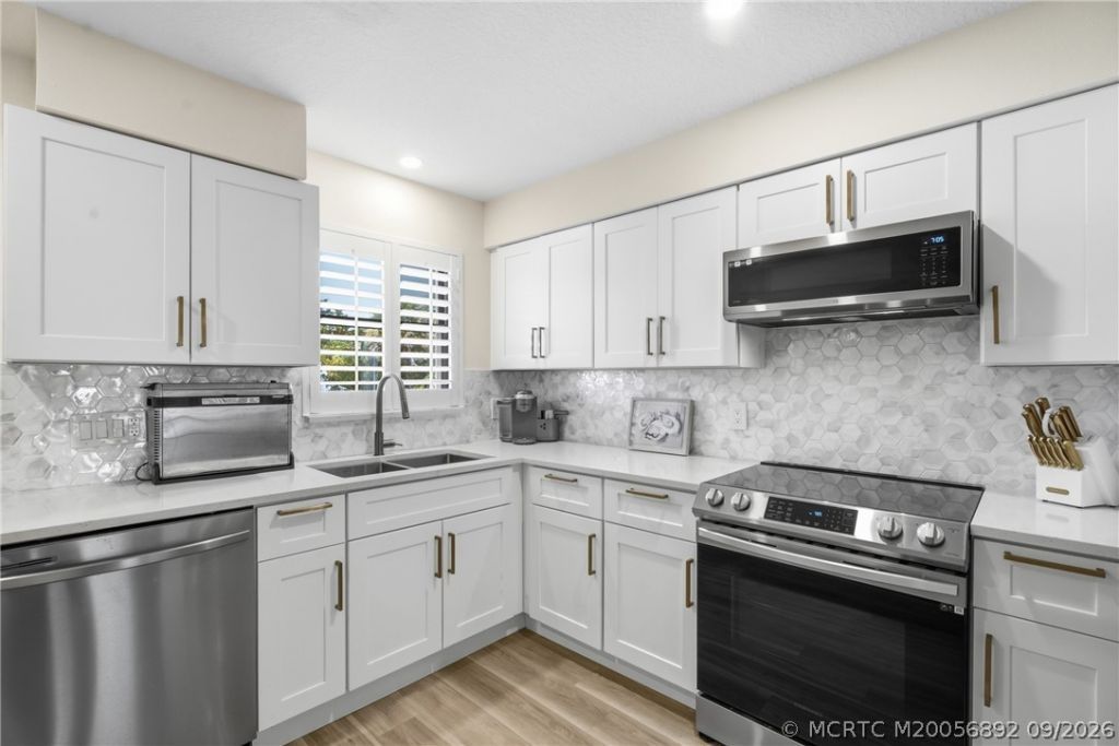 1300 Seaway Drive , Unit B-6, Fort Pierce, FL 34949 Photo