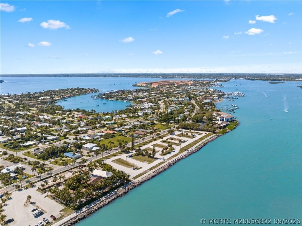 1300 Seaway Drive , Unit B-6, Fort Pierce, FL 34949 Photo