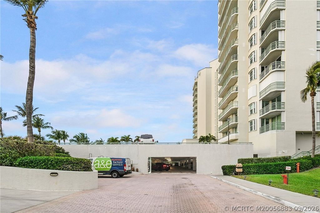 8600 S Ocean Drive , Unit 306, Jensen Beach, FL 34957 Photo