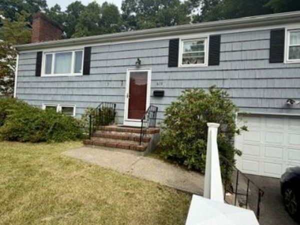 619 Boylston, Newton, MA 02459