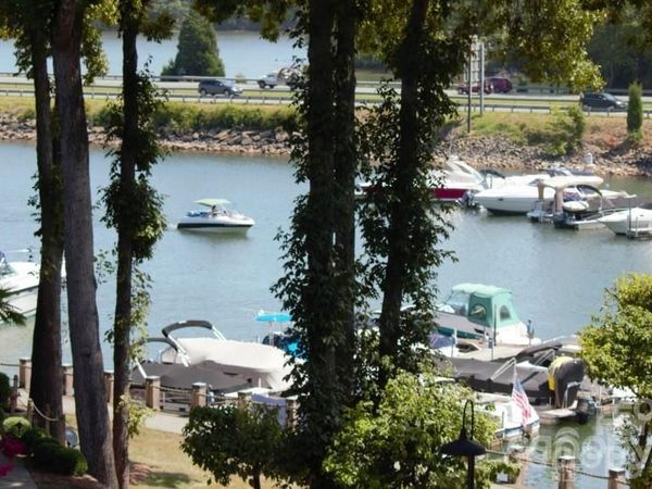 218 Northwest Drive, Davidson, NC 28036