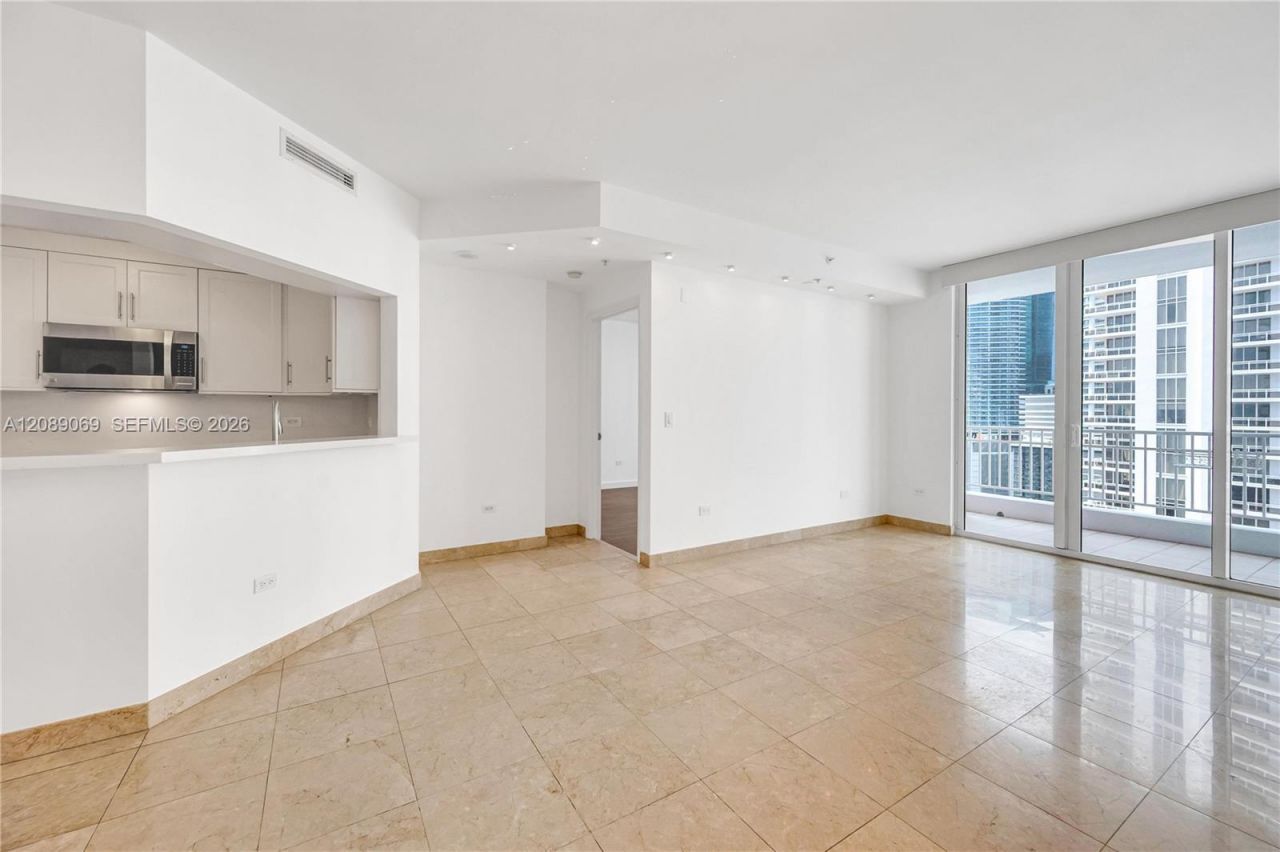 801 Brickell Key Blvd, Unit 2208, Miami, FL 33131 Photo