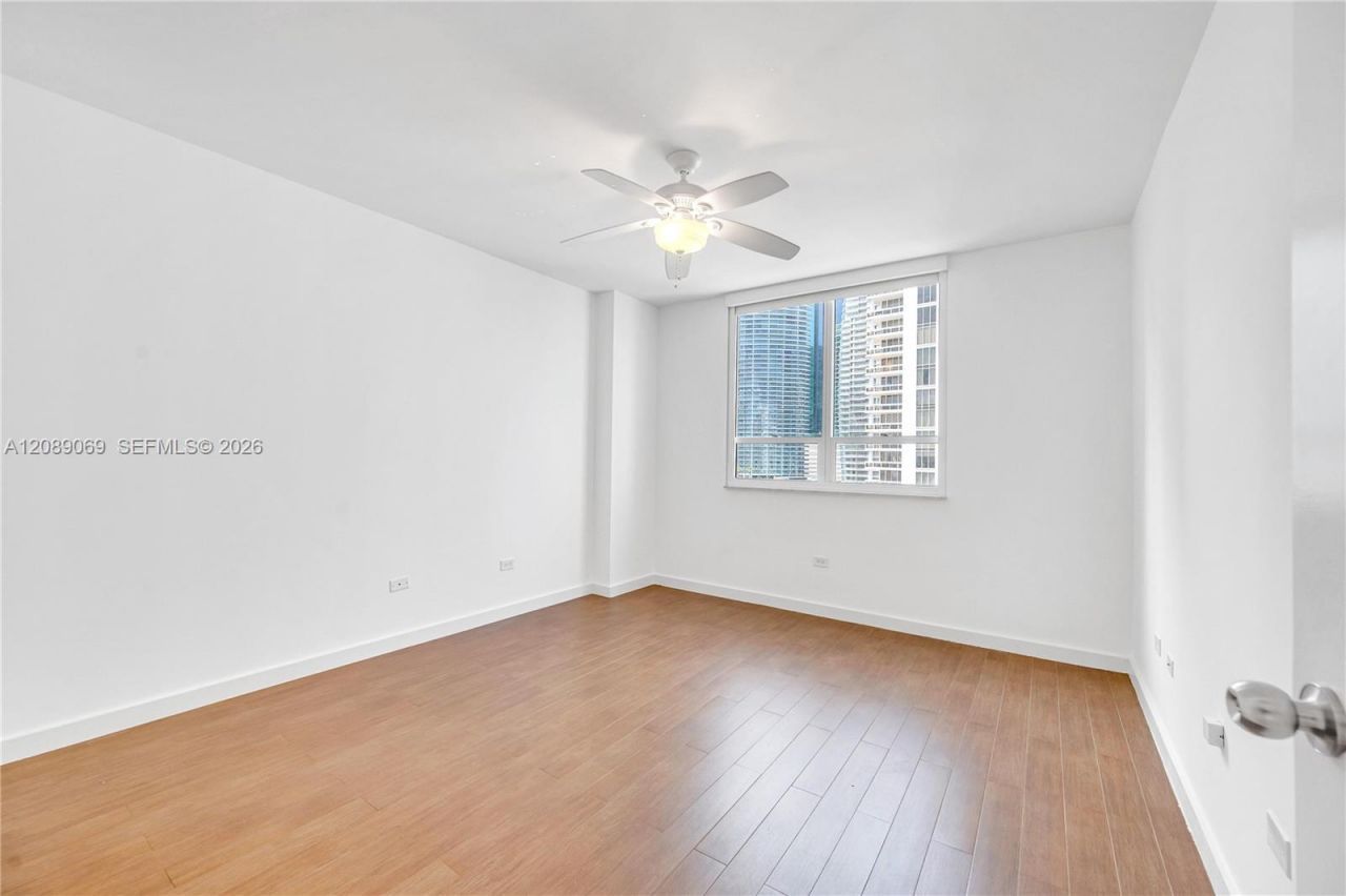 801 Brickell Key Blvd, Unit 2208, Miami, FL 33131 Photo