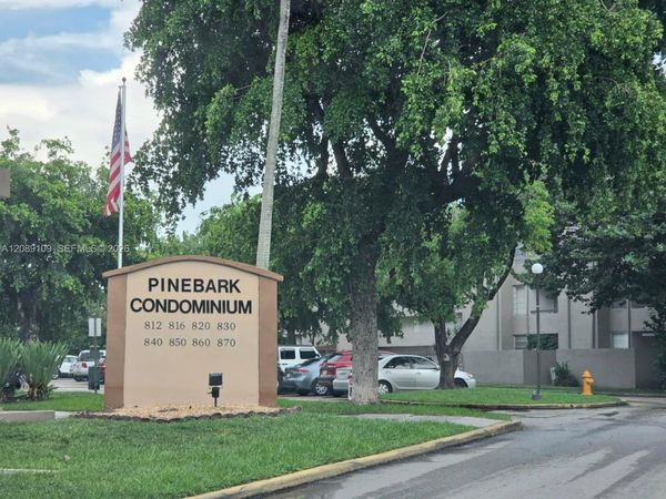 870 NW 87th Ave, Unit 507, Miami, FL 33172