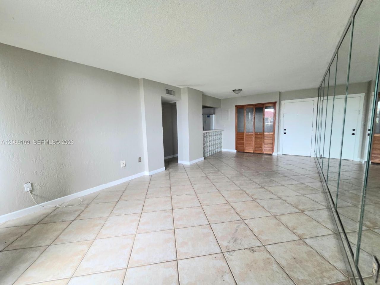 870 NW 87th Ave, Unit 507, Miami, FL 33172 Photo