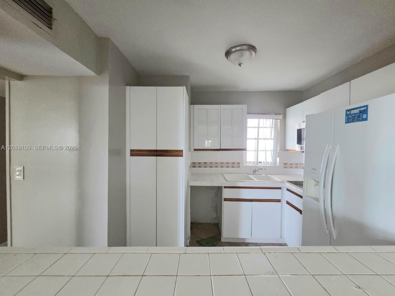 870 NW 87th Ave, Unit 507, Miami, FL 33172 Photo